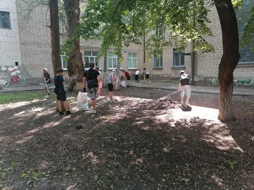🌞Сегодняшний день был не только активным, но и очень полезным!

Ребята поговорили о вредных привычк