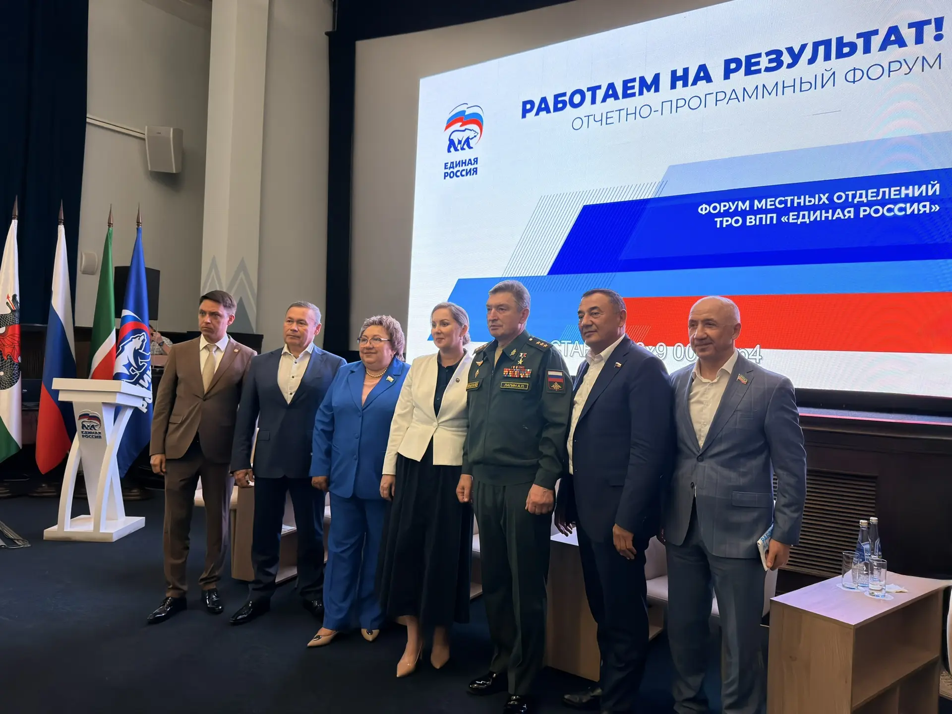 В рамках форума «Работаем на результат» Авиастроительный район Казани посетили Герой Ро...