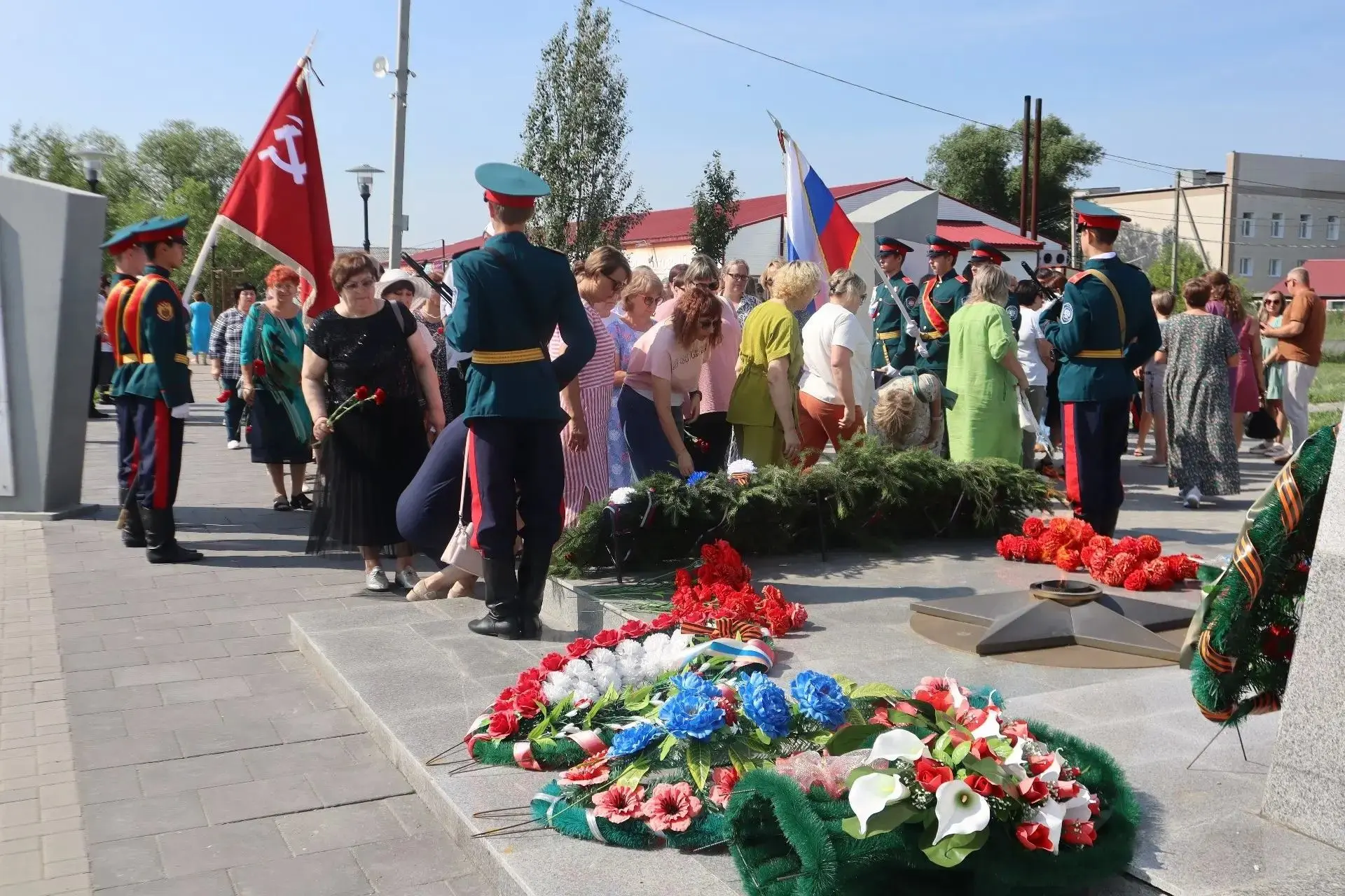 22 июня — День памяти и скорби, неизгладимой памяти о горечи отступлений и поражений, г...
