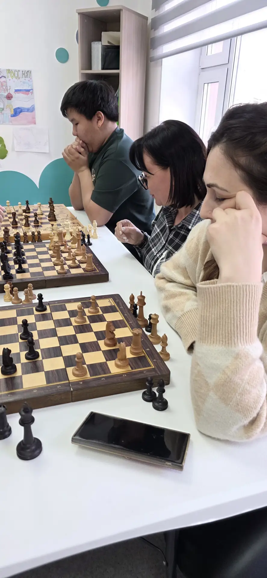 Шахматы на службе у доброты: как прошёл мини-чемпионат в Чаунском районном филиале ♟️💛