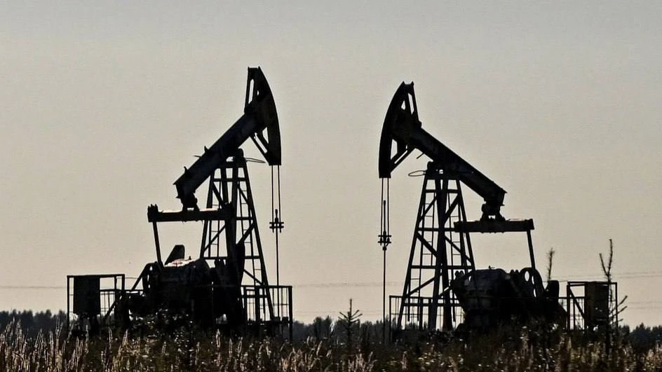 Фьючерсы на нефть марки Brent завершили понедельник падением на 1,89%