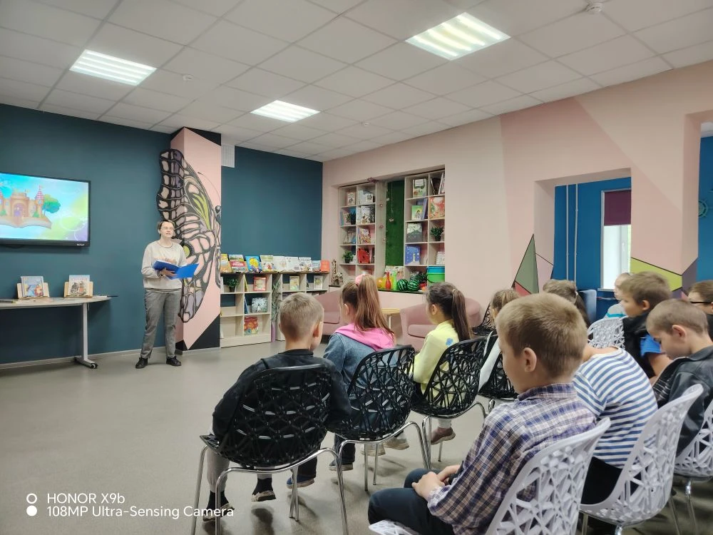 🌈 8-й день в лагере «Радуга» прошёл под девизом «Народы Поволжья».
💧 Ребята узнали, что Волга начи