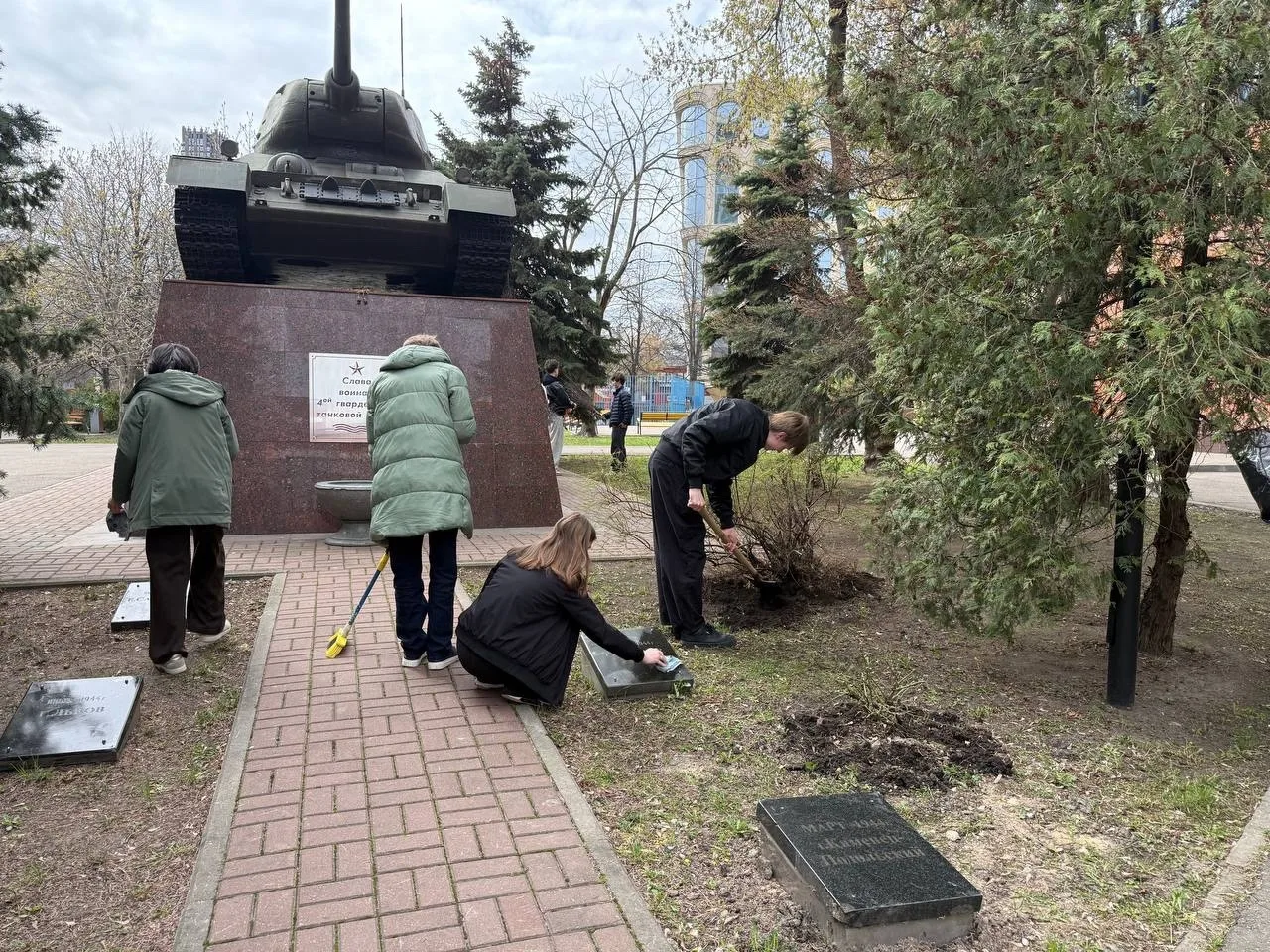 🎖️ХРАНИМ ПАМЯТЬ   На прошлой неделе, в преддверии самого главного праздника — Дня Победы, ребята из 