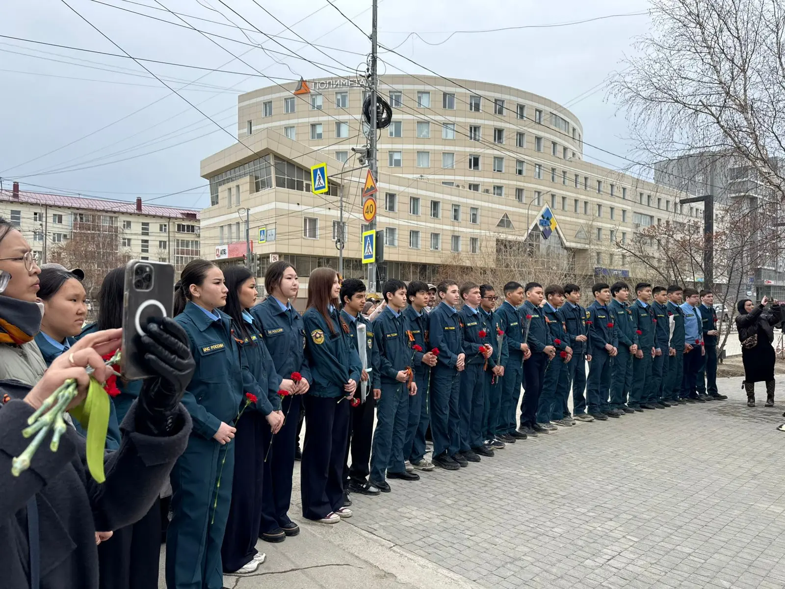 🎖Сегодня, в День Победы" учащиеся 8 «в» кадетского класса МЧС России имени А.Г. Судоргина   (кл. рук
