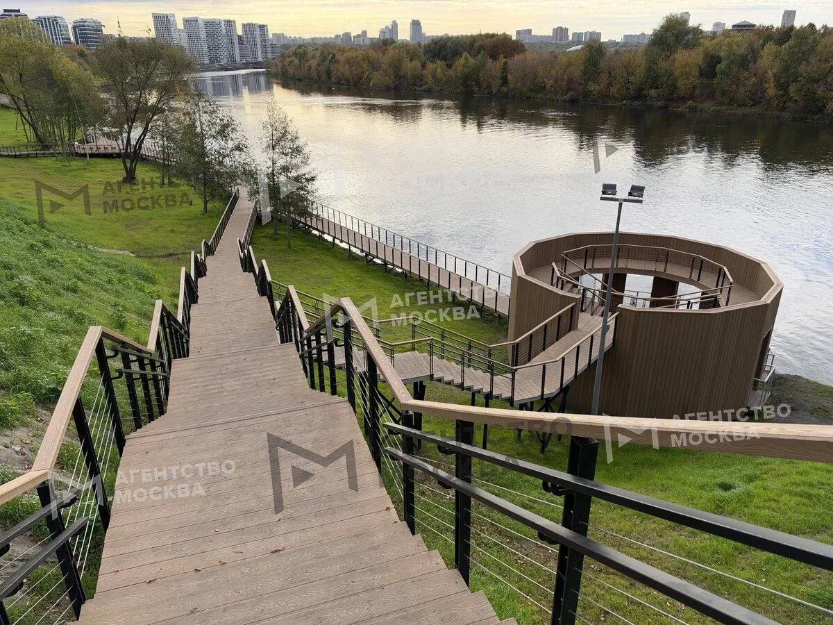 📍 Пешеходный маршрут вдоль Москвы-реки появился в Мнёвниковской пойме