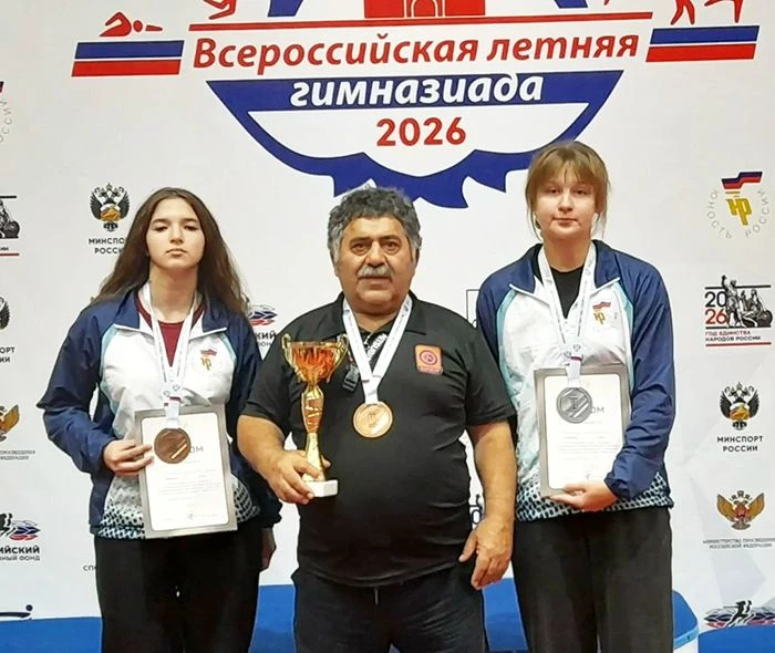 🥇 Башмаковские борцы достойно представили Пензенскую область на престижных соревнованиях