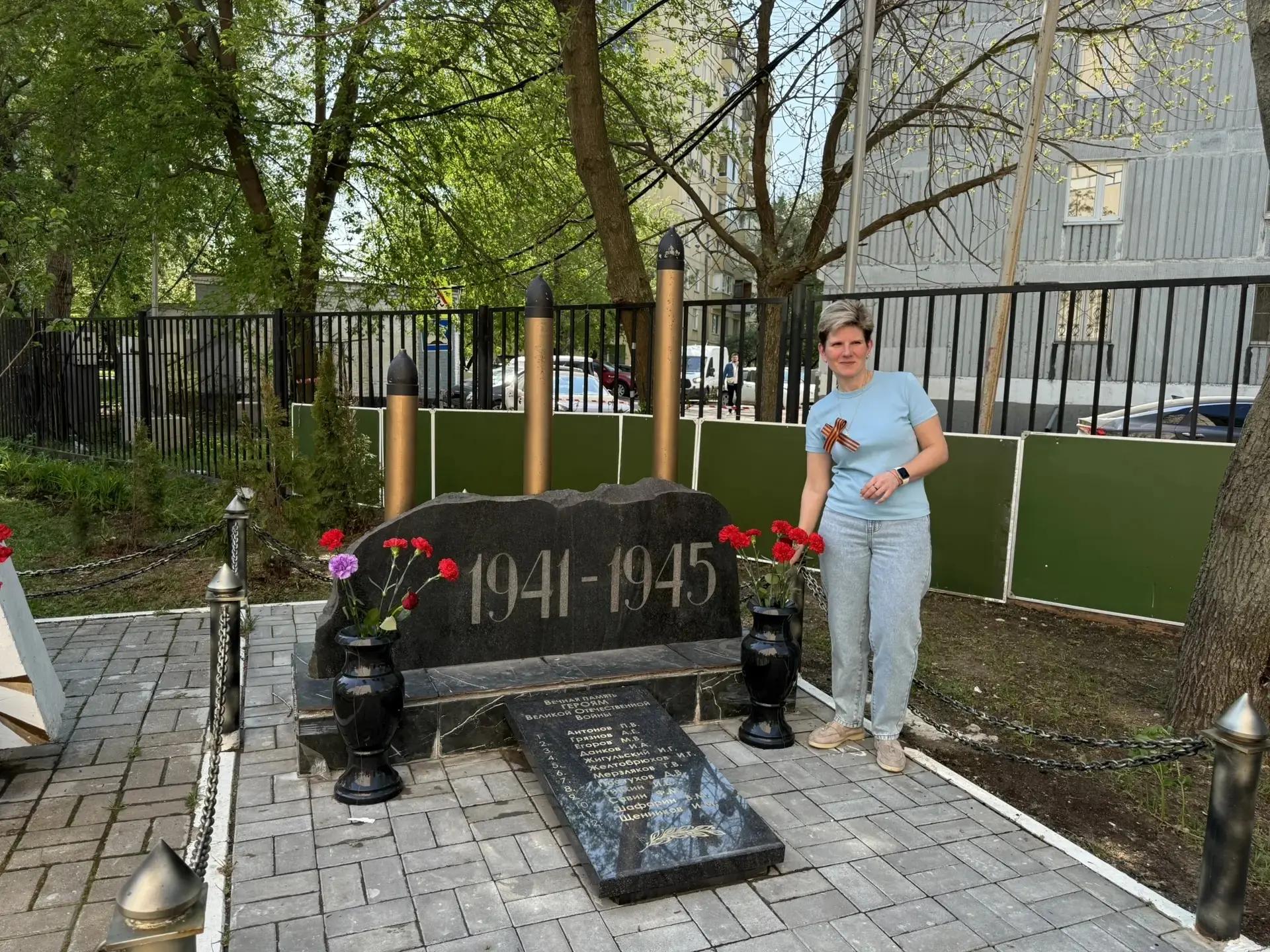 ПАМЯТЬ В СЕРДЦАХ С ДЕТСТВА  🎈 Накануне праздника Дня Победы воспитанники нашего дошкольного отделени