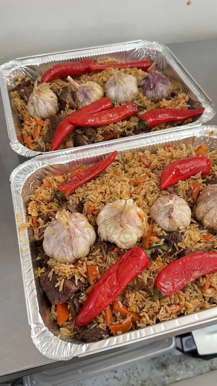 Салют, друзья! 👋 В среду готовлю плов на говядине, с нутом и изюмом 🍛. Выдача 11:00 -...