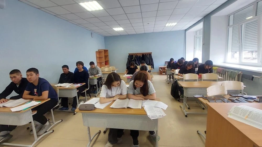 Сегодня 30 марта в школе проведены консультации "Весенней школы".📢 Всего проведено 15 консультаций. 