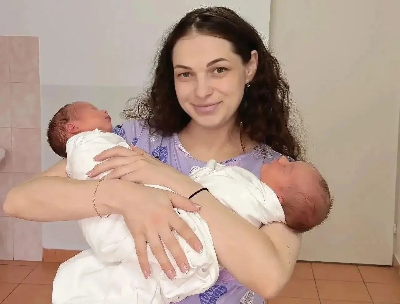 😍В Кузбассе родилась «королевская» двойня