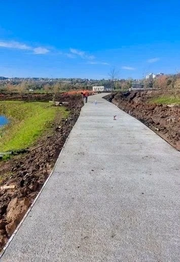 Продолжается работа по благоустройству пойменно-ландшафтного парка "Шишкинские просторы...