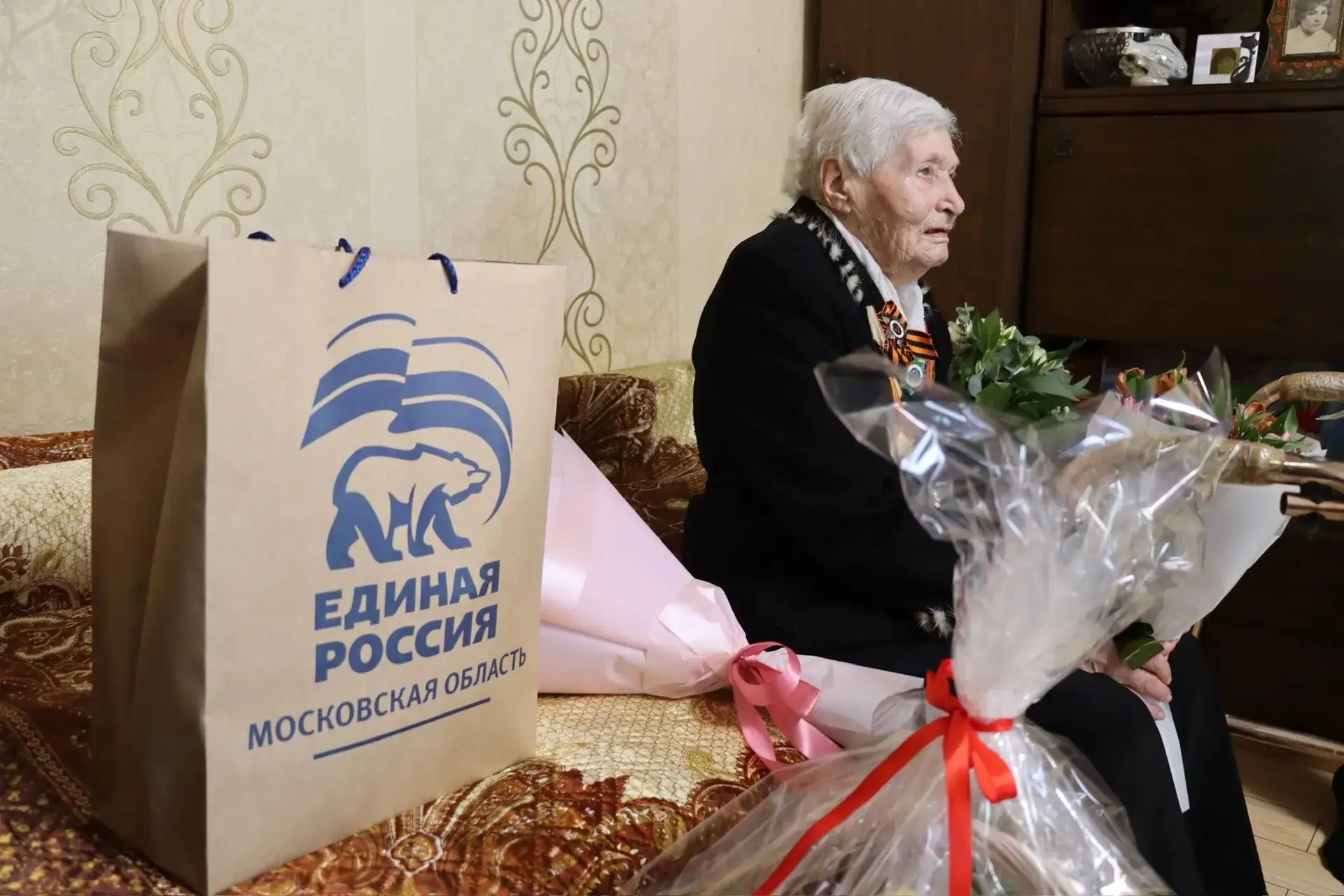 🎗 Для них 9 Мая — главный праздник: ветерана Тамару Шалимову поздравили с наступающим Днём Победы  Г
