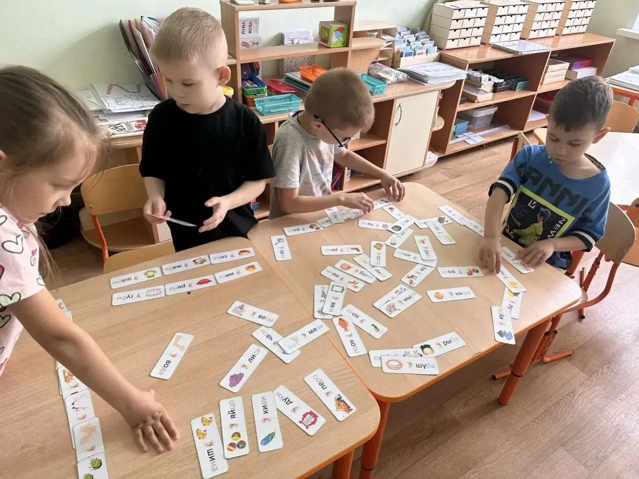 Кружок по «Обучению чтению по «Словолодочкам» в #Детскийсад165 успешно завершен!✨
За время занятий д