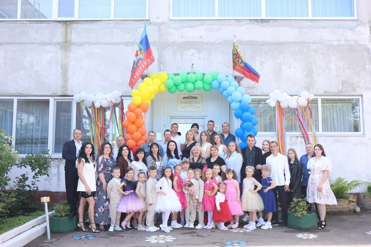 В подготовительной группе 🎉,,Светлячок,,🎉настала прощальная пора😭 Выпускной🔥 «Дискотека- зажигай