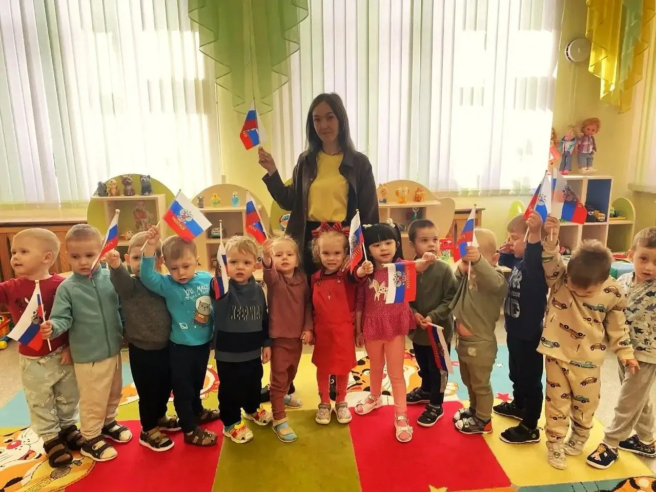 Принято считать, что все понятия с приставкой до означают что-то второстепенное. Логика...