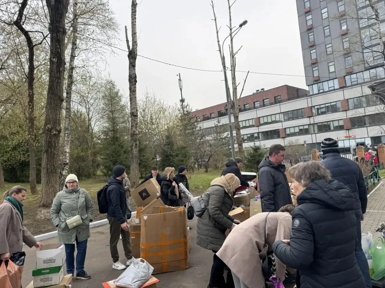 Подарок планете   22 апреля отмечается День Земли! В школе провели масштабную экологическую акцию по