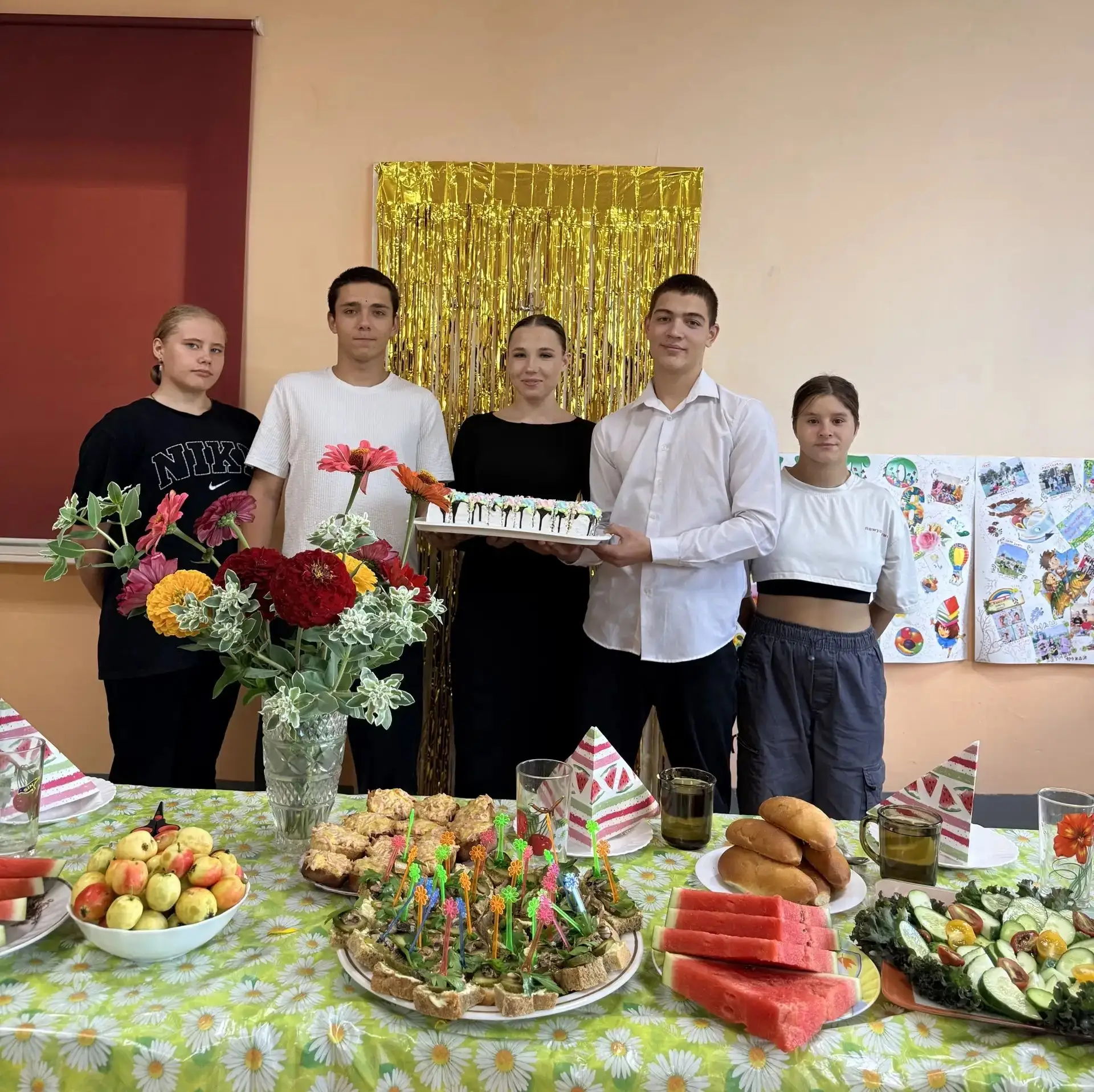 🌸Август незаметно подходит к концу, а это значит, что лето машет нам рукой, и впереди ...