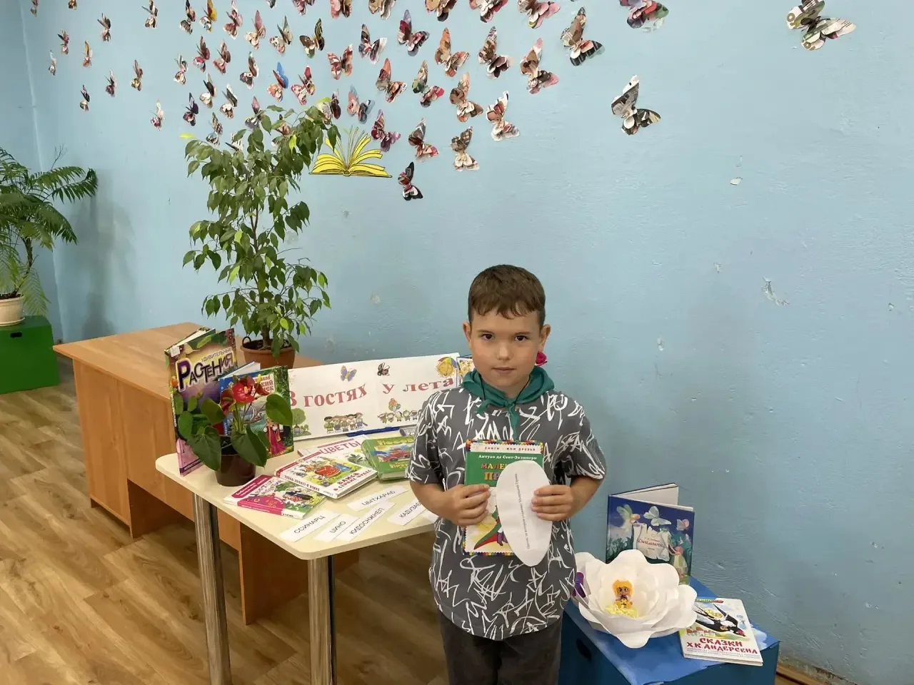 🏵️⛱️🎉Лето в пришкольном лагере продолжает радовать ребят яркими событиями.
Сегодняшний день подари