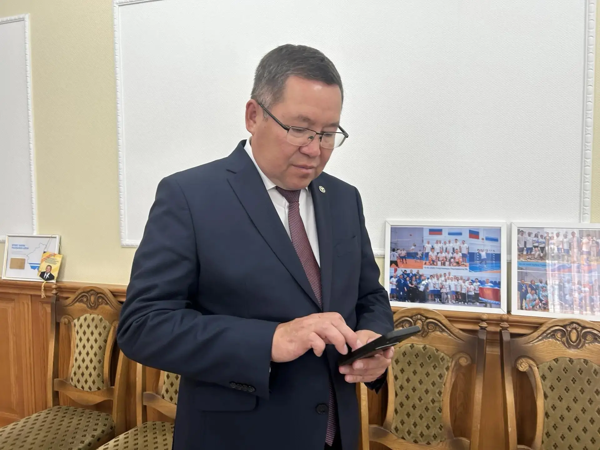 Депутаты проголосовали и посетили избирательные участки