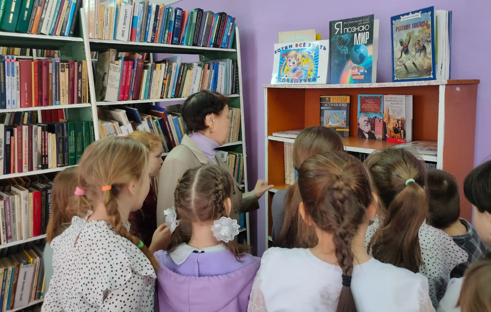 Ежегодно 9 августа отмечается Всемирный день книголюбов. Это праздник литераторов и изд...
