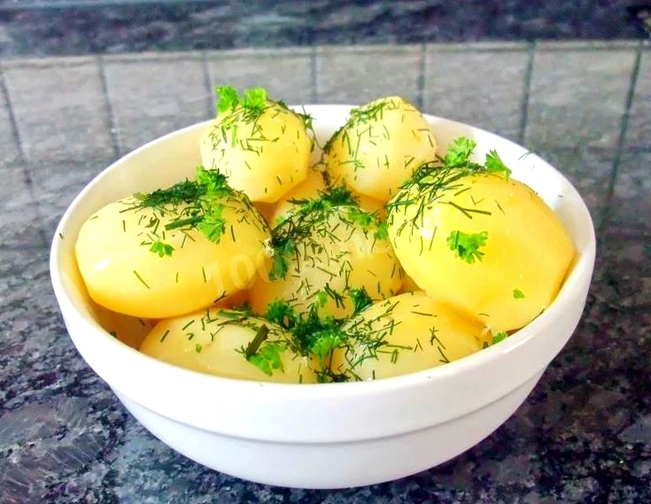 Друзья отварной картошечки кто?