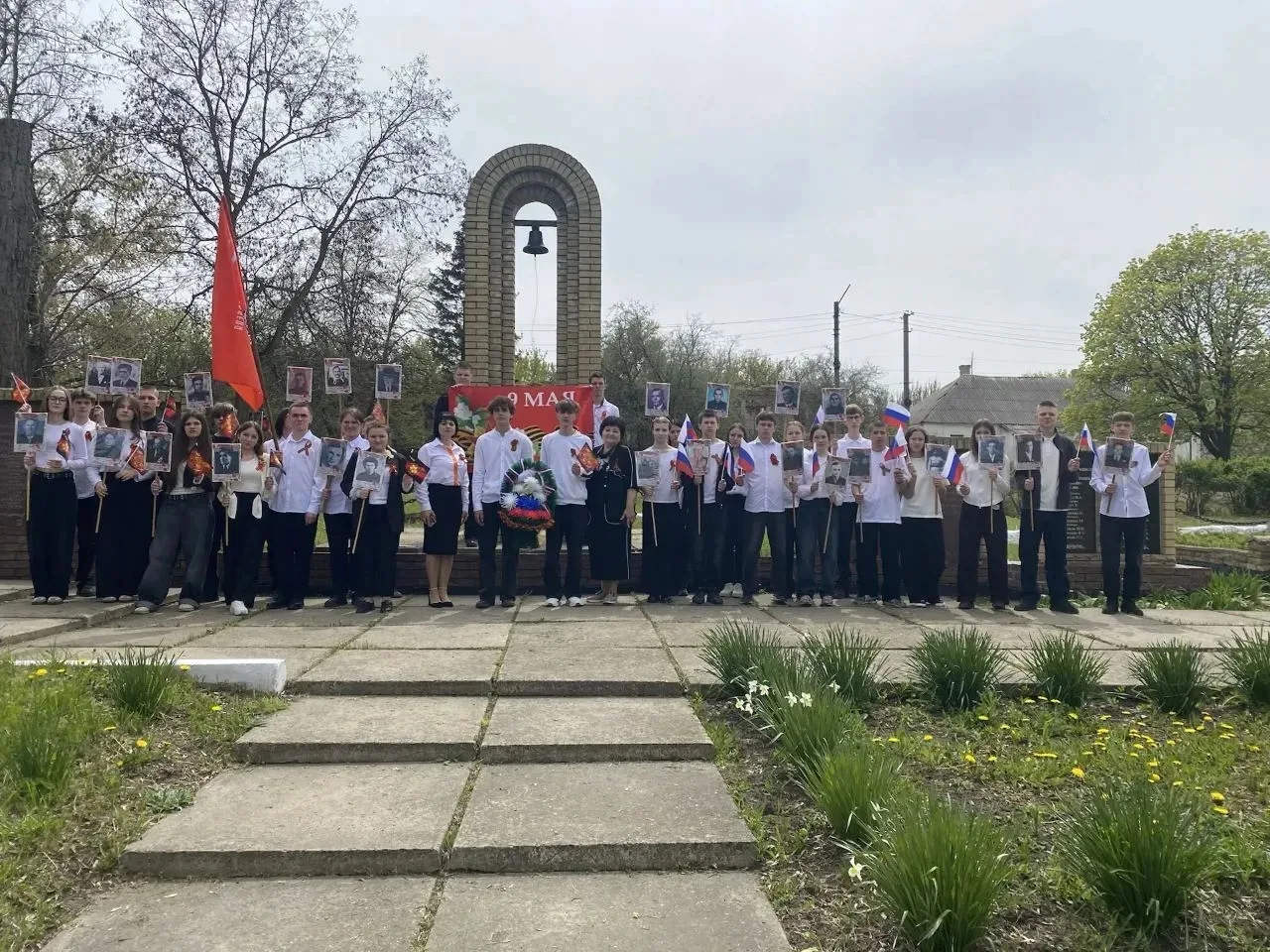 🌟6 мая 2026 года в ГБОУ ЛНР «Ивановская гимназия» состоялась торжественная линейка, посвящённая Дню