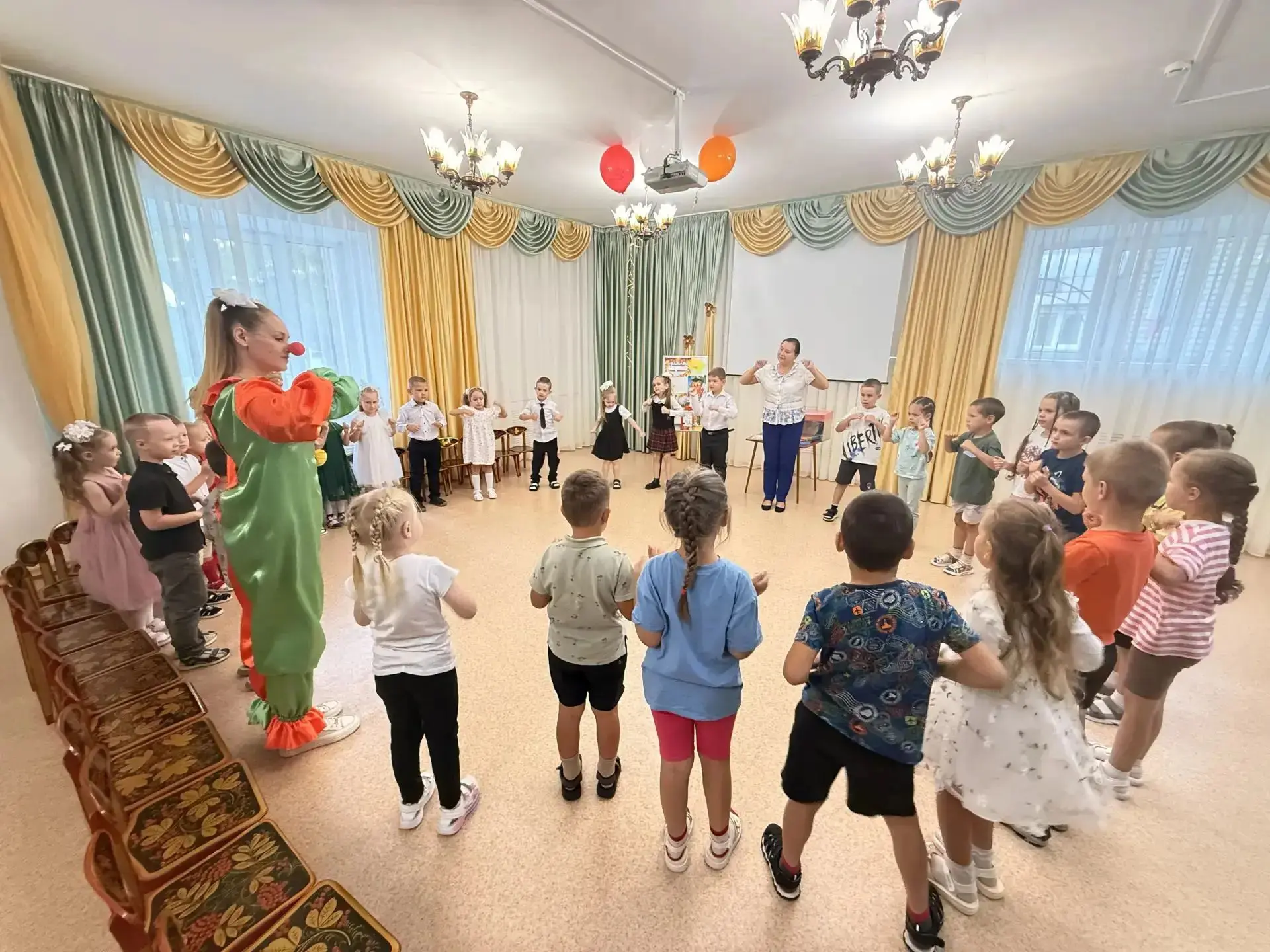 Праздник у ребят 💐💐💐