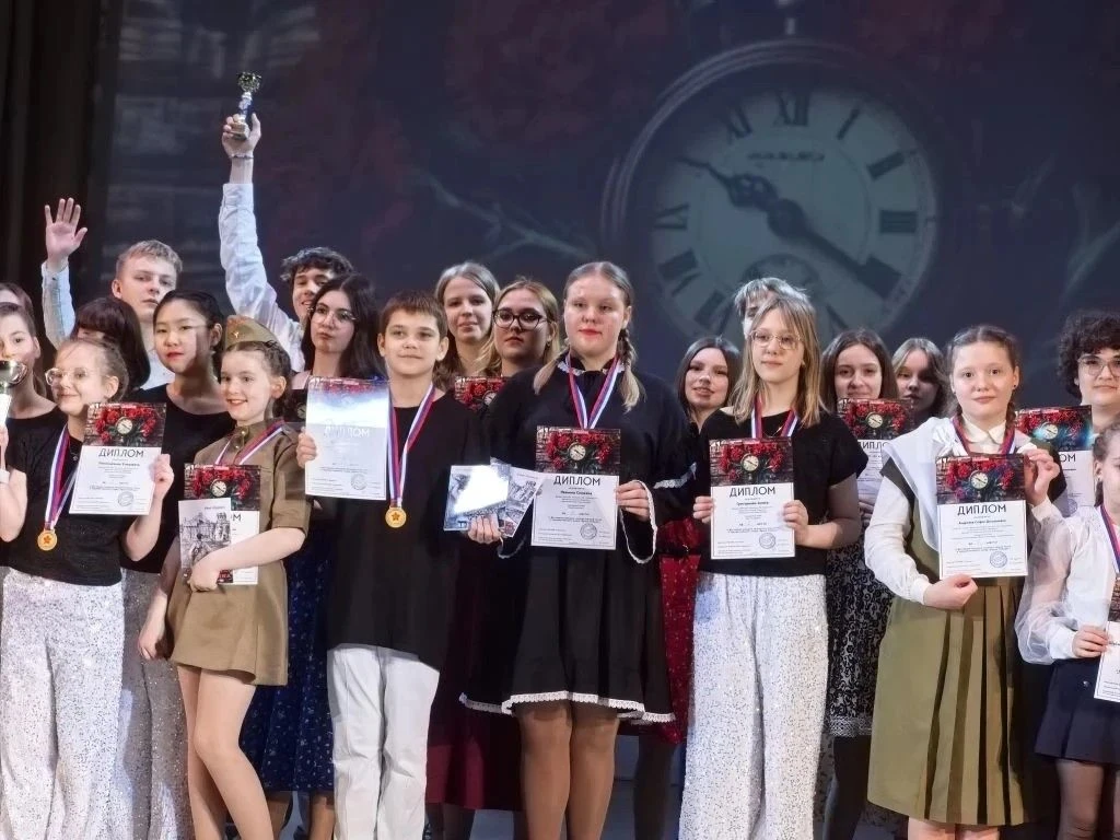 6 мая в ДК "Современник" с поистине трепетной атмосферой прошёл ежегодный фестиваль-конкурс патриоти