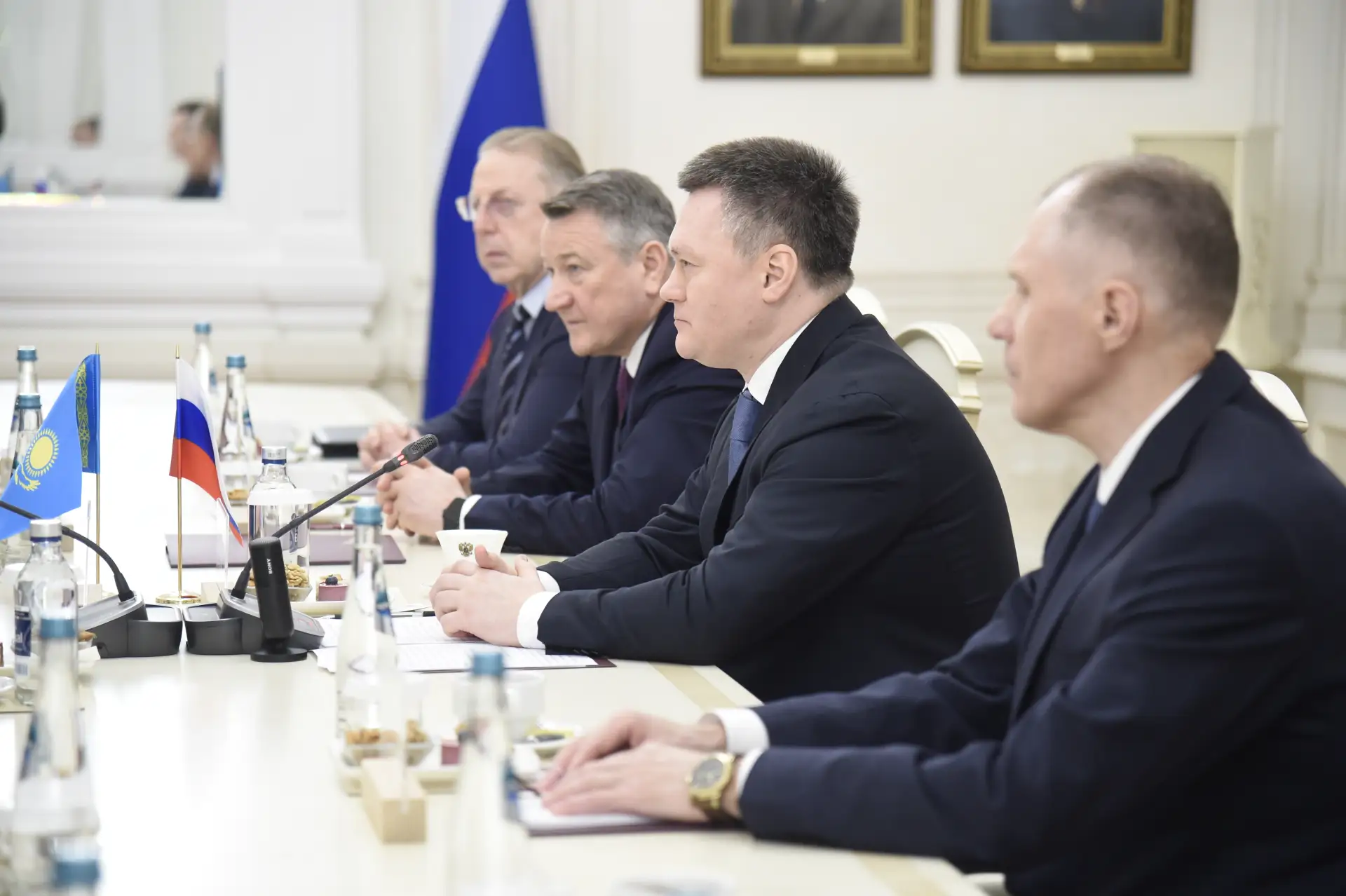 Председатели Верховных Судов Российской Федерации и Республики Казахстан впервые подписали соглашени