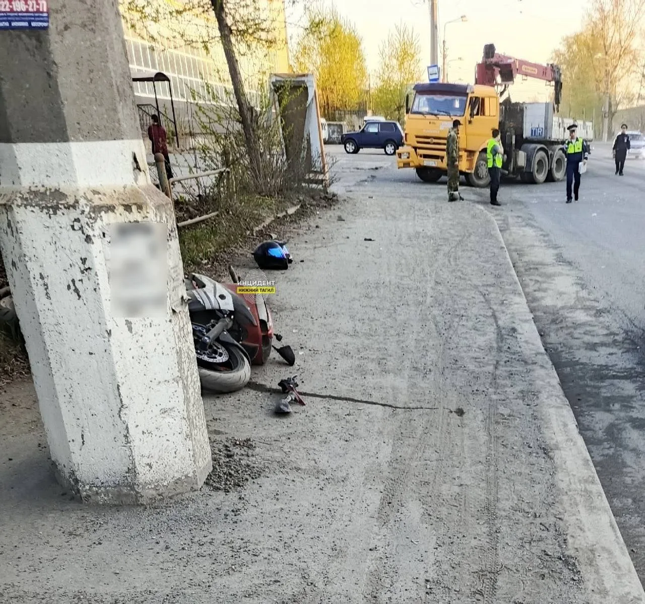 Сезон битых мотоциклов начался в Свердловской области вместе с потеплением.  Сегодня в Екатеринбурге