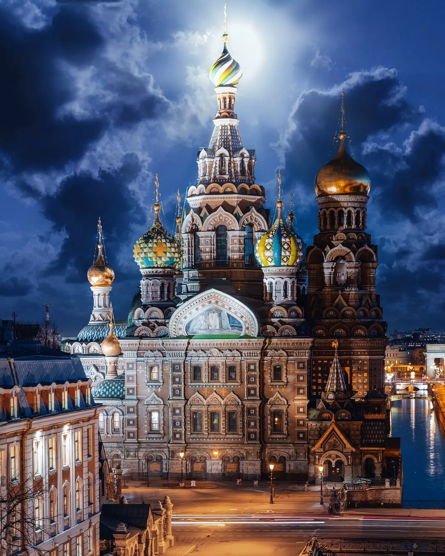 Спас на крови
