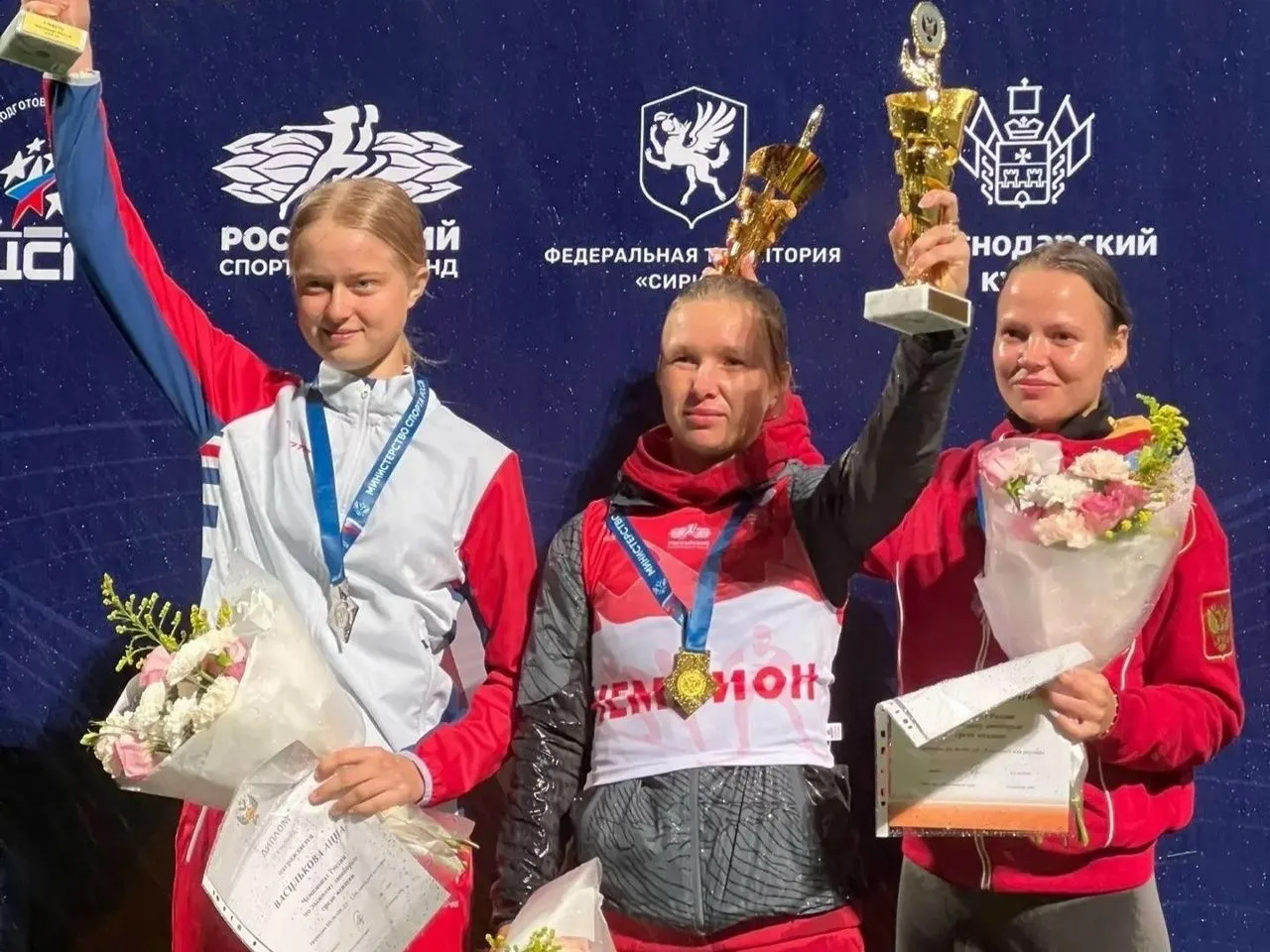 Стефания Надымова стала 16-кратной чемпионкой России по лыжному двоеборью. Поздравляем!...