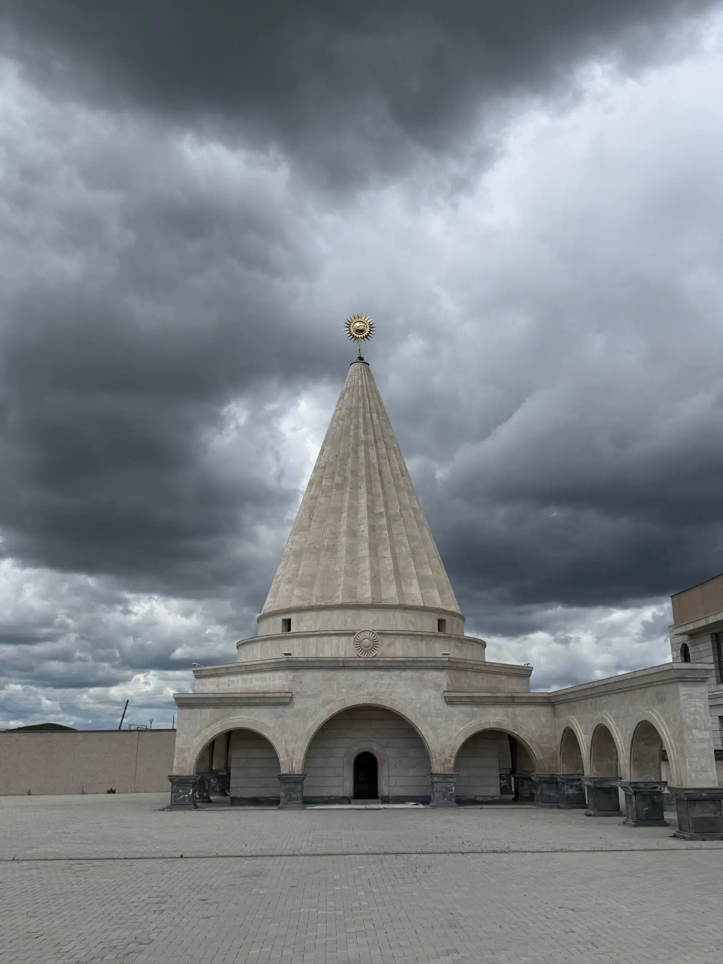 🧘‍♀️Ой забыла, что еще мы познакомились с удивительным народом - Езиды. Слышали про та...
