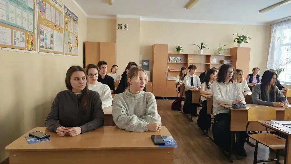 Встреча 11 классников с представителями университета Сегодня в нашем образовательном учреждении сост