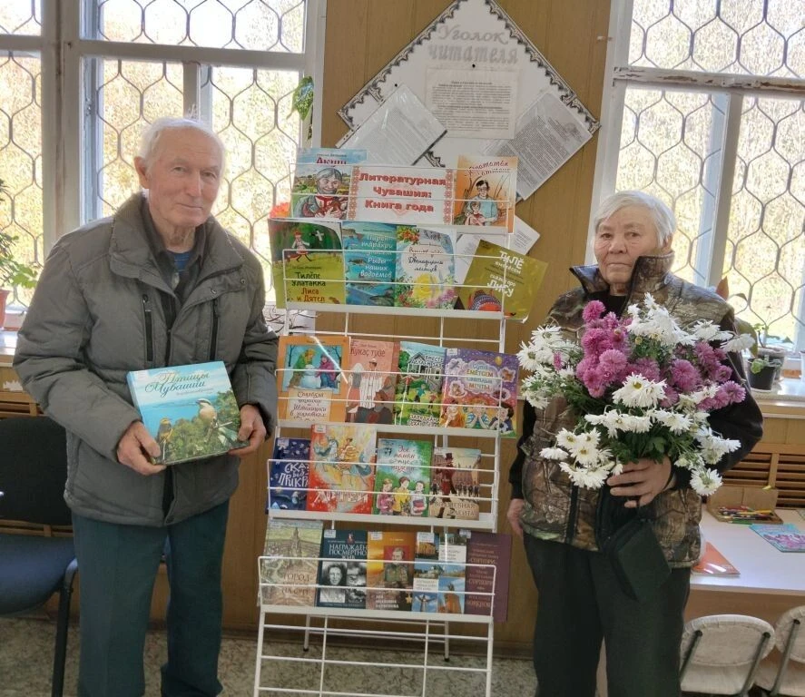 💐 День пожилых людей – это добрый и светлый праздник, в который мы окружаем особым вни...
