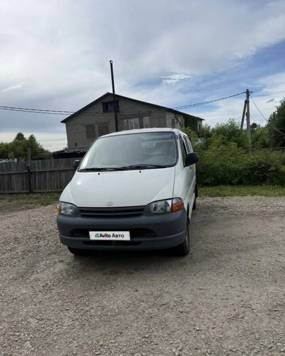 Продам личный авто Toyota Hiace 2.5 MT, 2000,