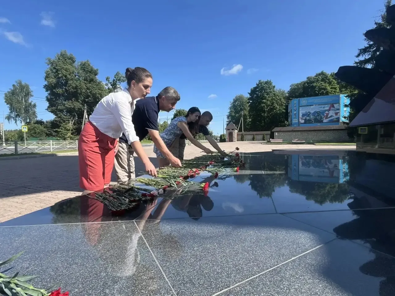 Росгранстрой принял участие в мероприятиях, посвященных 96-й годовщине образования ВДВ

▶️ В рамках 