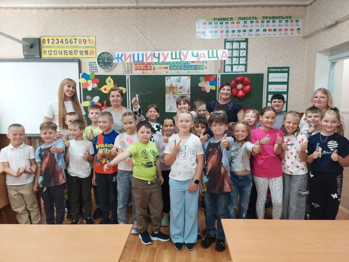 До свидания, лагерь!

🌈Незаметно пролетела лагерная жизнь, и вот он — долгожданный и немного грустн