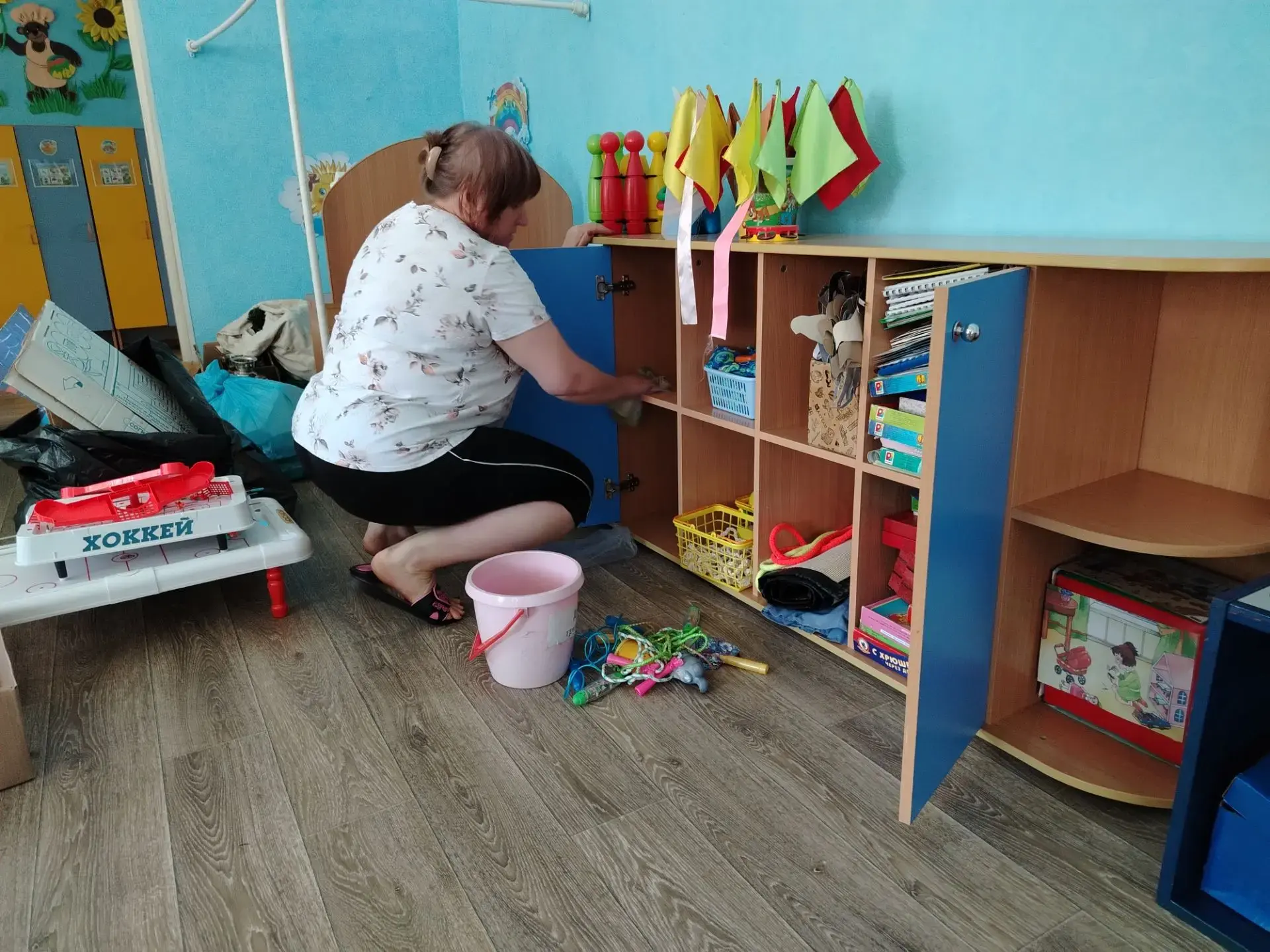 Вот и подходит к концу финишная прямая ремонта в нашем саду. Игрушки сияют чистотой, по...