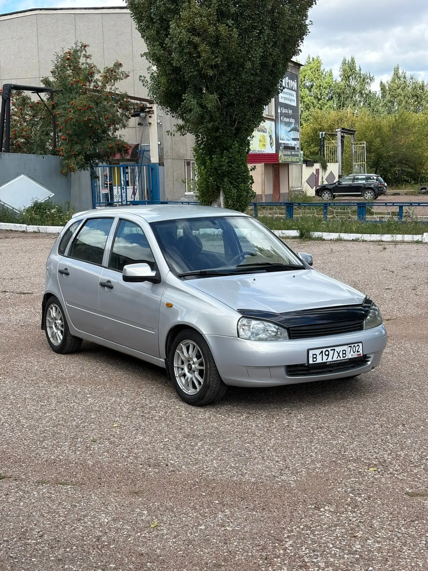 Продам Лада Калина хэтчбек 2010 года,