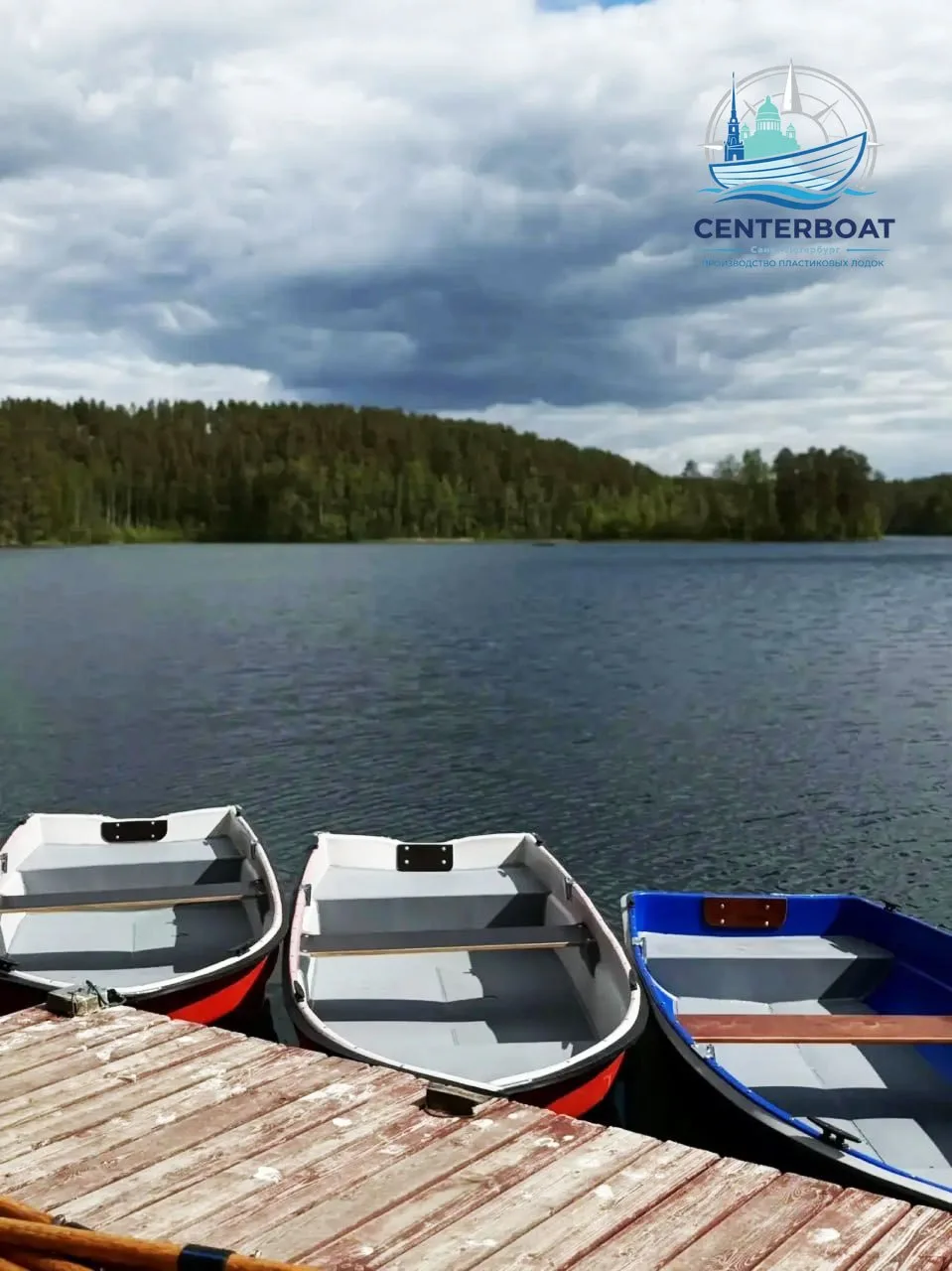 🚤 А вот и наши замечтательные лодки уже на воде!