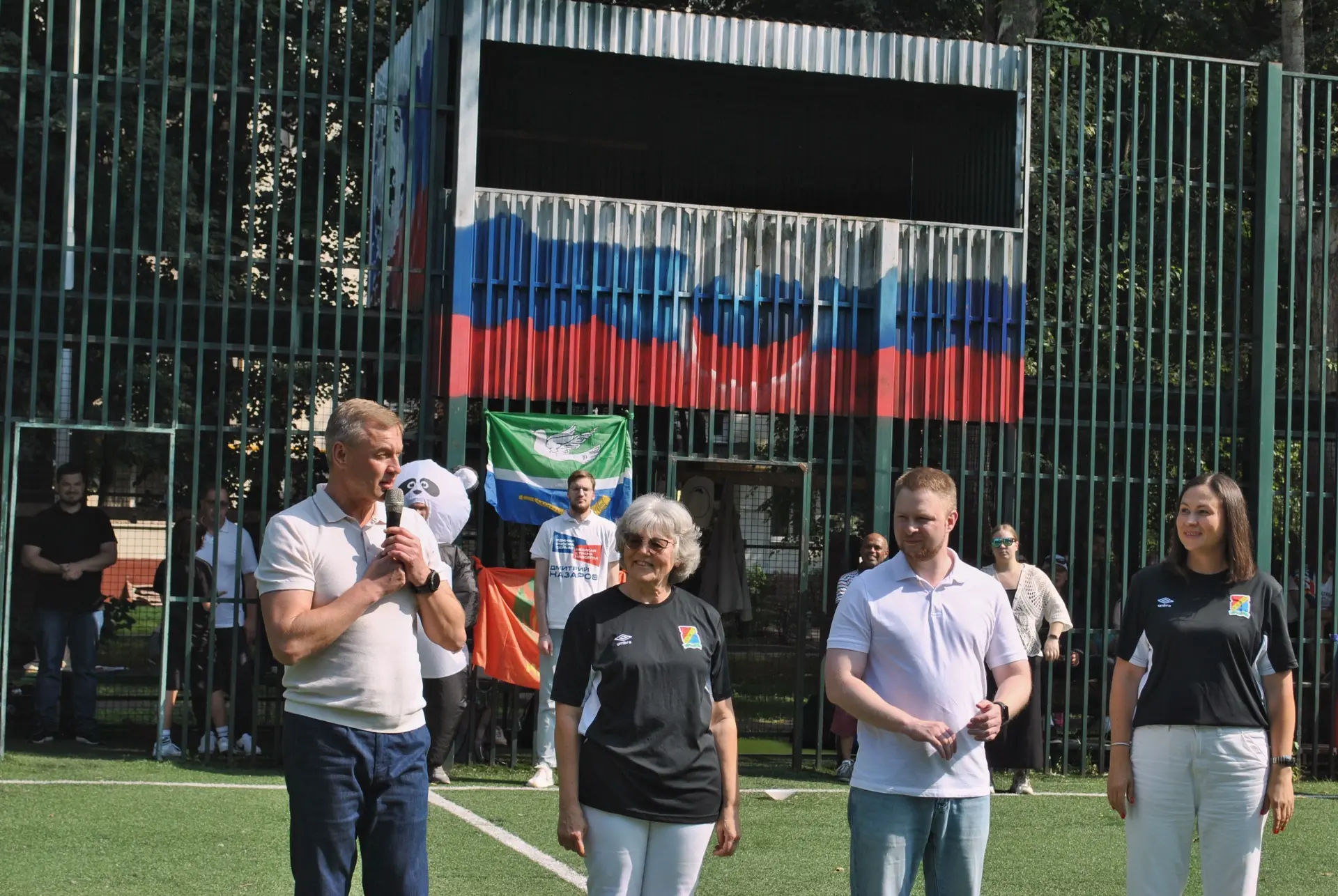 Прошел первый турнир «Пульс Округа» по женскому футболу