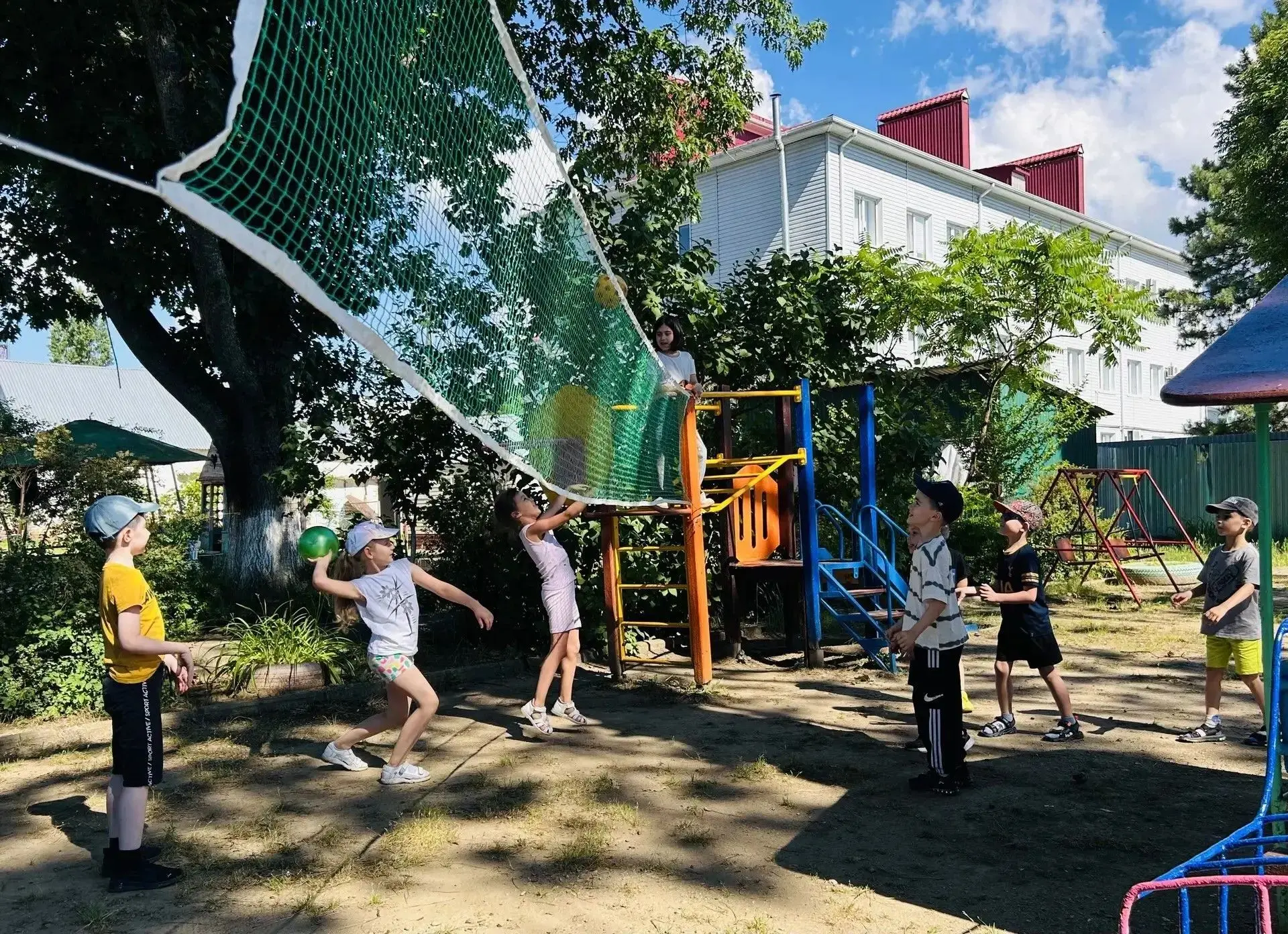 ✨ Лето — это пора, когда каждый день наполнен солнцем и теплом! 🌞Наконец-то можно вдов...