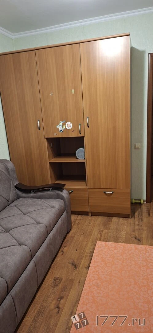 Снять отдельную комнату в Ставрополе, 12 м.кв., 2 этаж, за 10 000 рублей в месяц