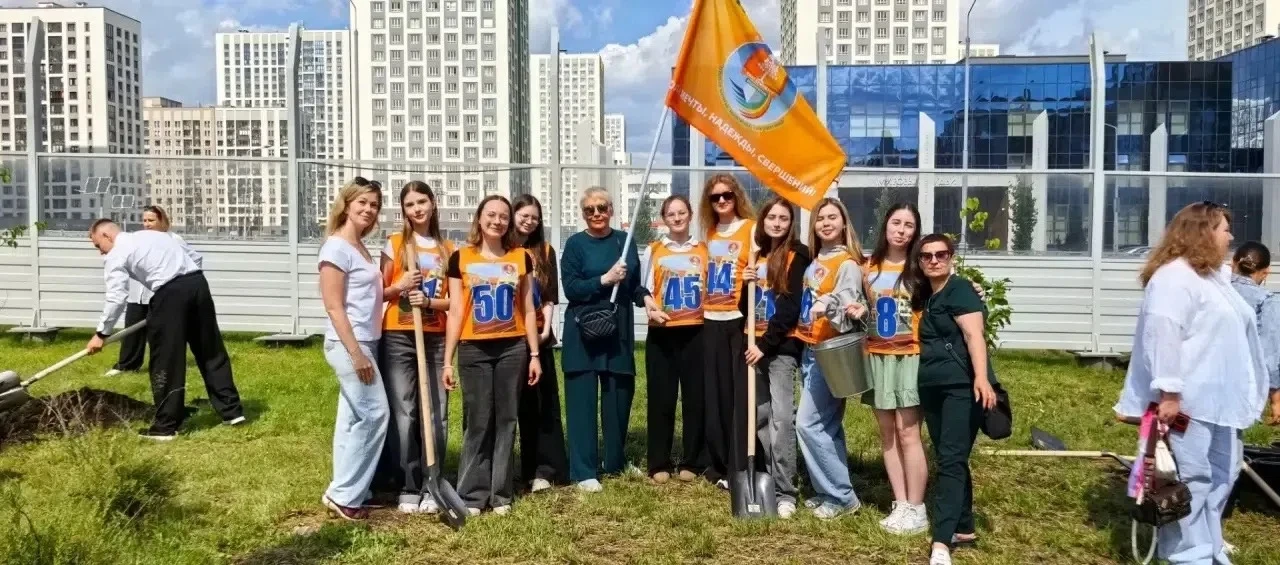 🌳 «Золотой сад» медалистов 2026 года: корни будущего

26.06.2026 в нашем городе произошло по-настоя