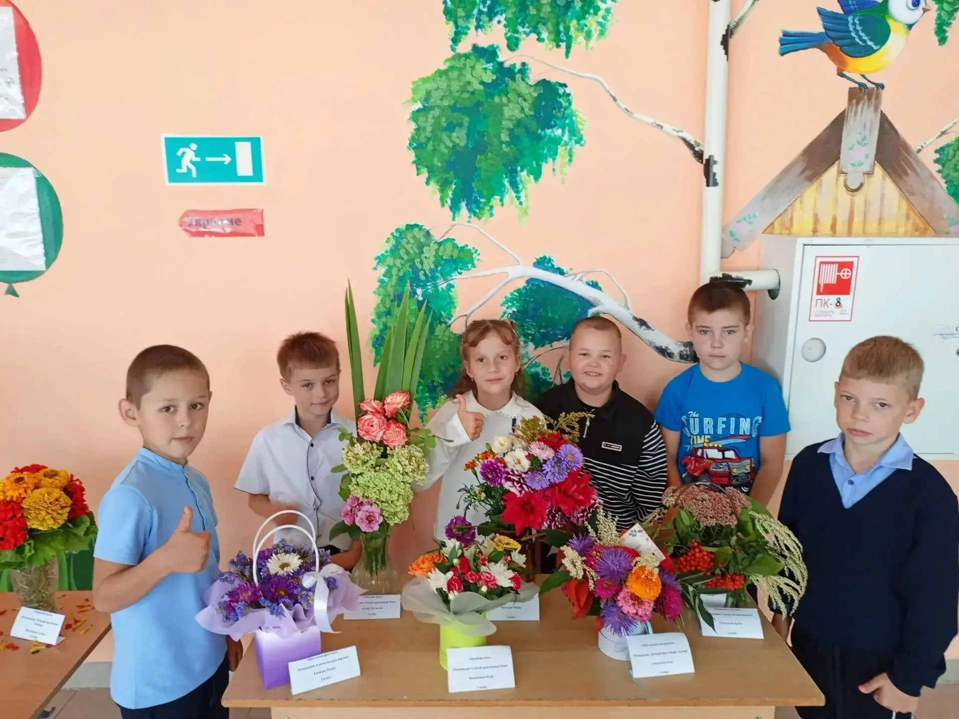 🎉 Вот и подошёл к концу наш школьный конкурс букетов «Осенний вернисаж»! 🍁🍂