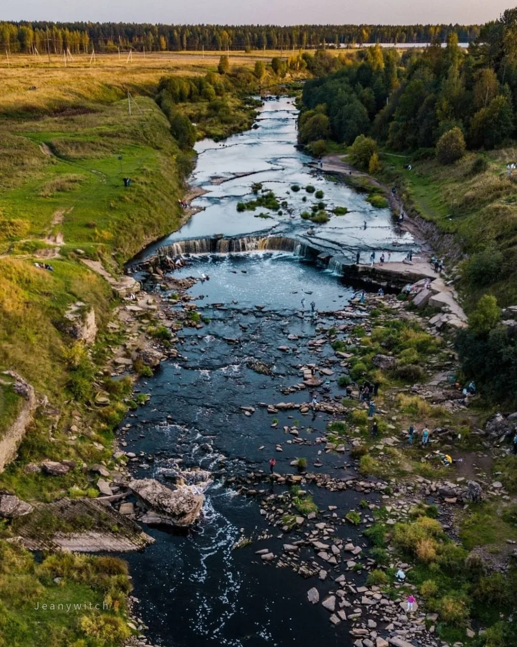 Тосненский водопад