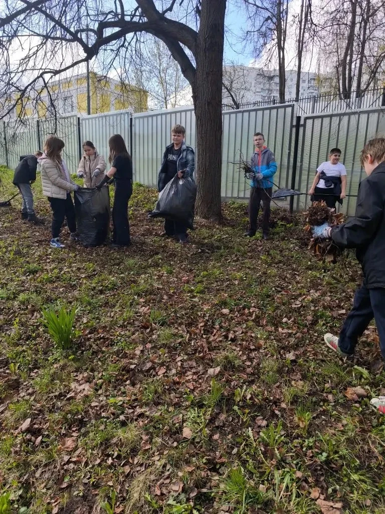 🚀 «Марафон счастья» прошел в нашей школе!   В рамках марафона, волонтерский отряд «Школа ДоброТы» пр