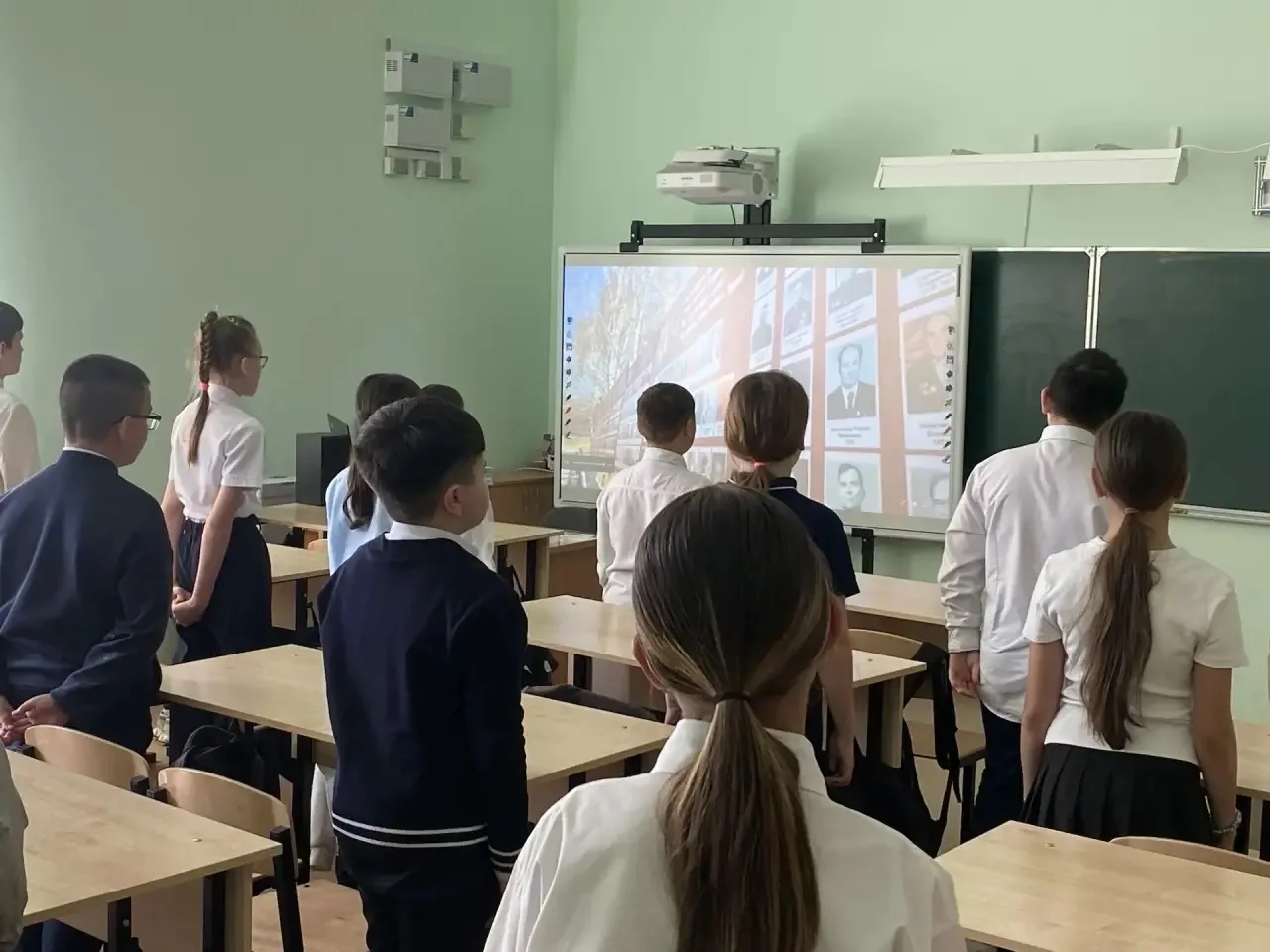 🌟 Светлой памяти павших в борьбе против фашизма 🌟  Сегодня, 8 мая 2026 года, наша школа присоединила