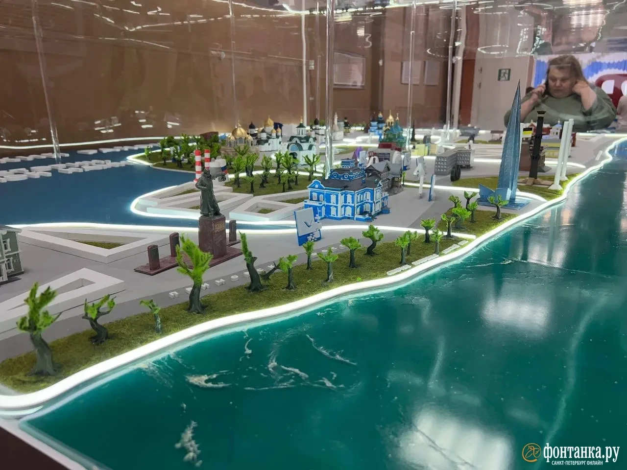 Летом 2026 года в Санкт-Петербурге проходит масштабная серия выставок достижений районов города (в т